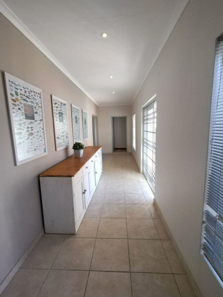 9 Bedroom Property for Sale in Ferreira Town Eastern Cape